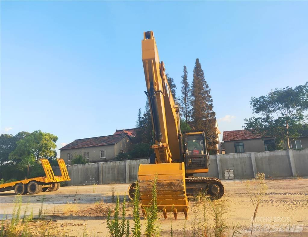 CAT 325 D L Pásová rýpadla