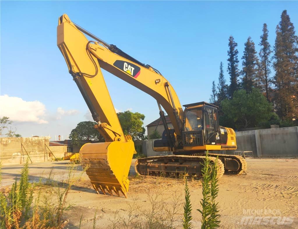 CAT 325 D L Pásová rýpadla