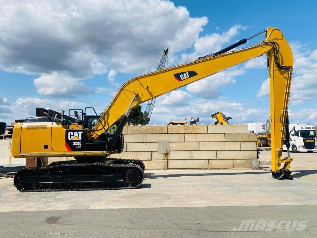 CAT 329e lre Rýpadla s dlouhým dosahem