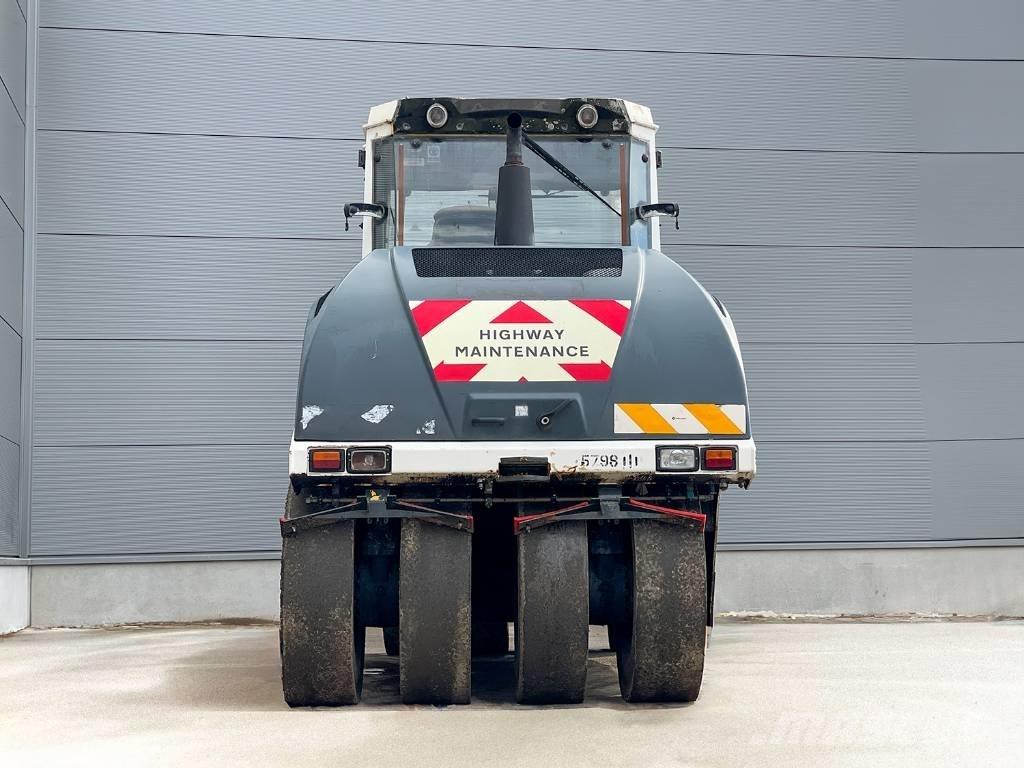 Bomag BW 24 RH Pneumatikové válce