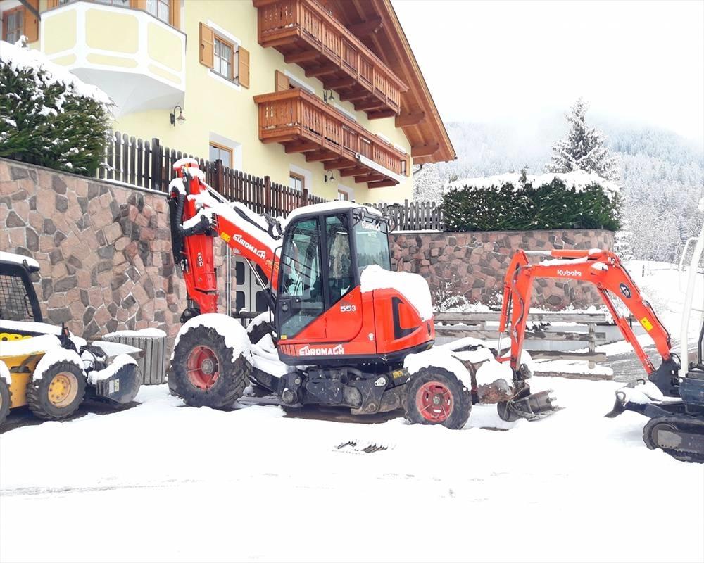 Euromach R555H Obojživelná rypadla