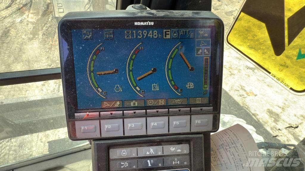 Komatsu PW 148-8 Kolová rýpadla