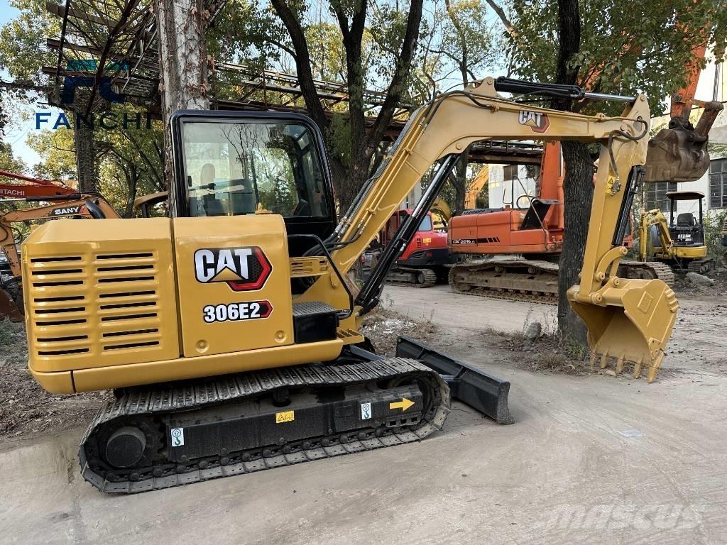 CAT 306 E2 Pásová rýpadla