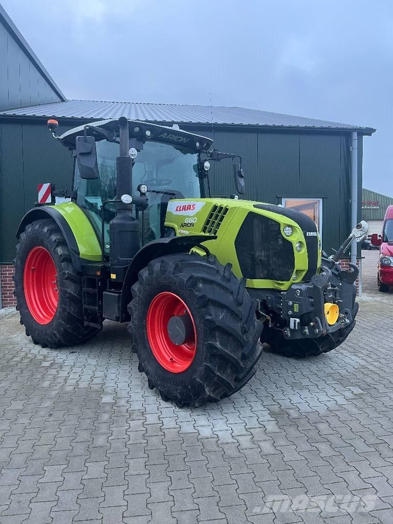 CLAAS Arion 660 Traktory