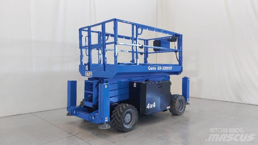 Genie GS 3369 RT Nůžková zvedací plošina
