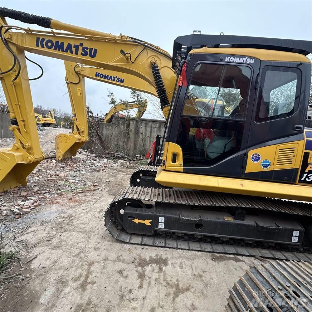 Komatsu PC 130-7 Pásová rýpadla