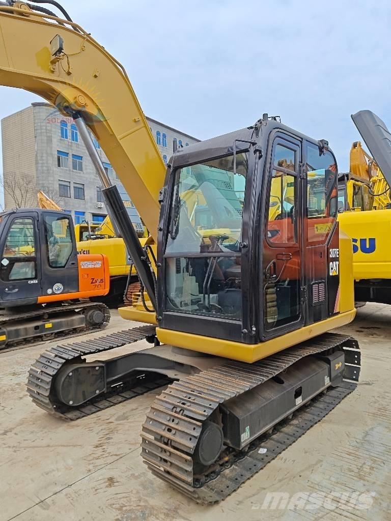 CAT 307E Pásová rýpadla