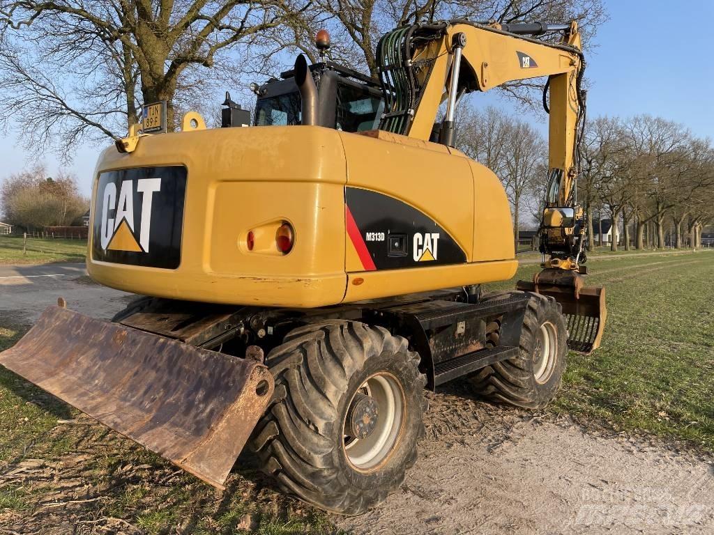 CAT M 313 D Kolová rýpadla