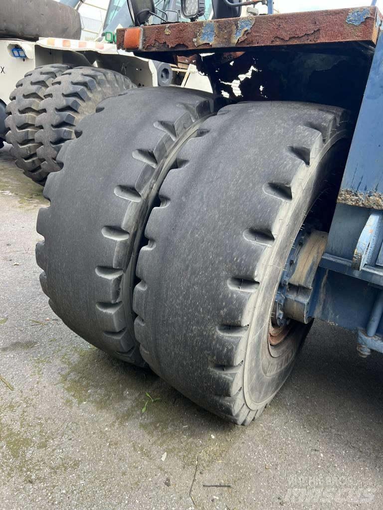Terex TFC45 Překladače kontejnerů