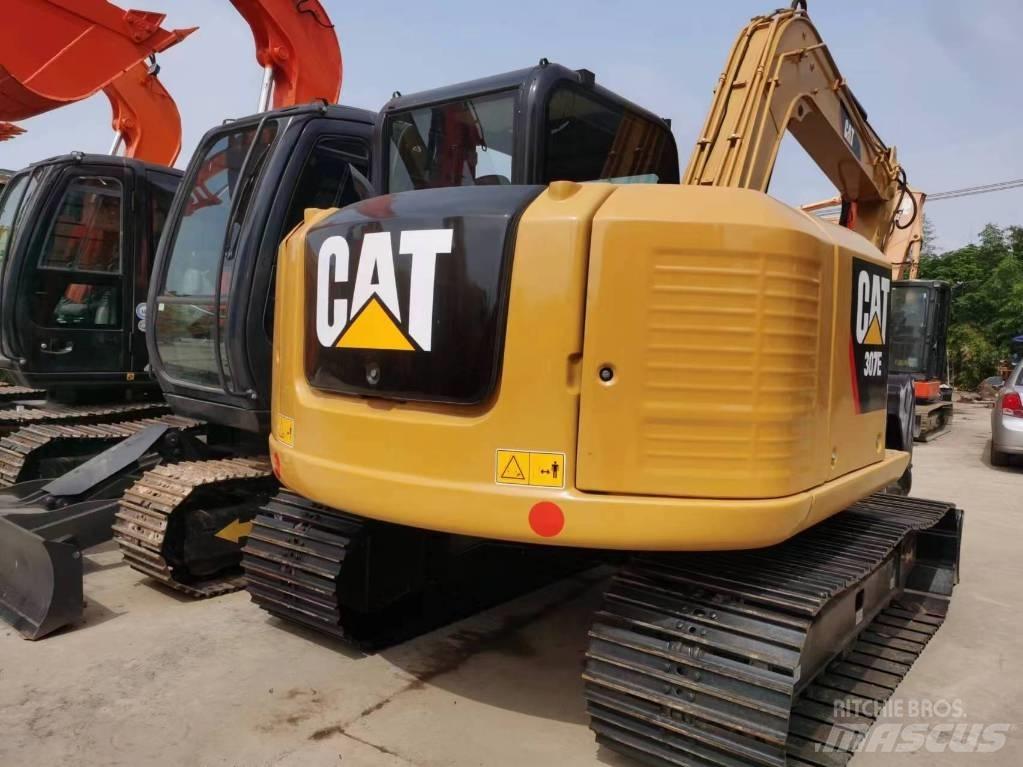 CAT 307 E Mini rýpadla < 7t