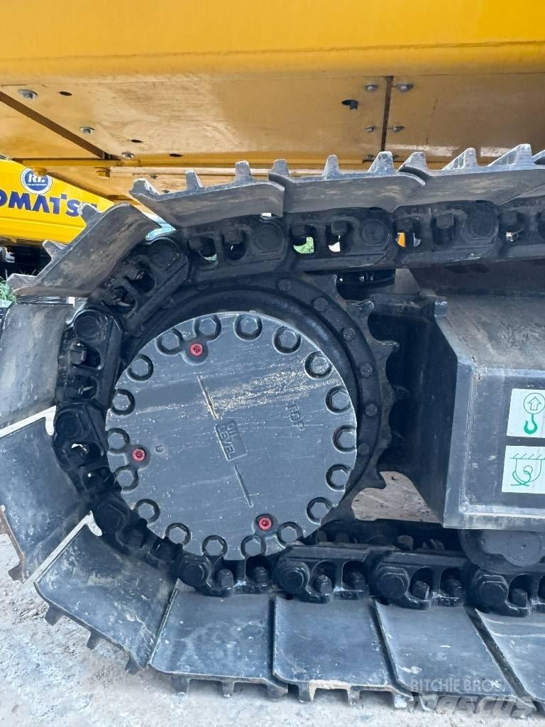 Komatsu PC 200-8 Pásová rýpadla