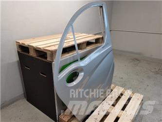 Manitou MLT 741 door Kabiny a interiér