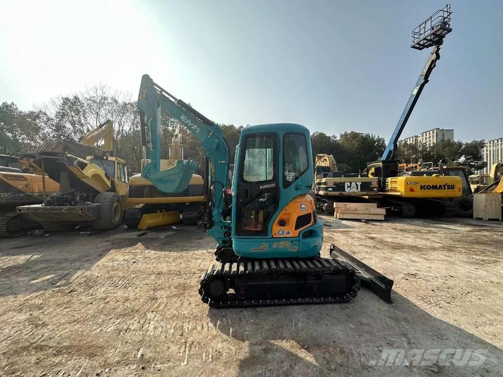 Kubota U 35 Pásová rýpadla