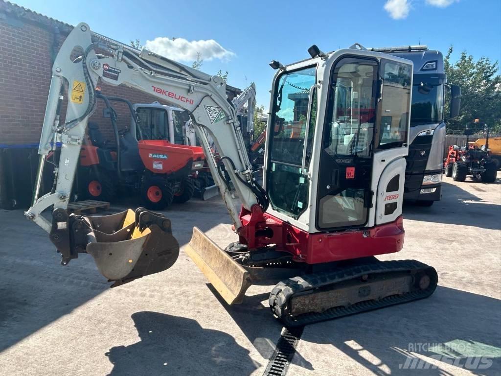 Takeuchi TB 325 R Mini rýpadla < 7t