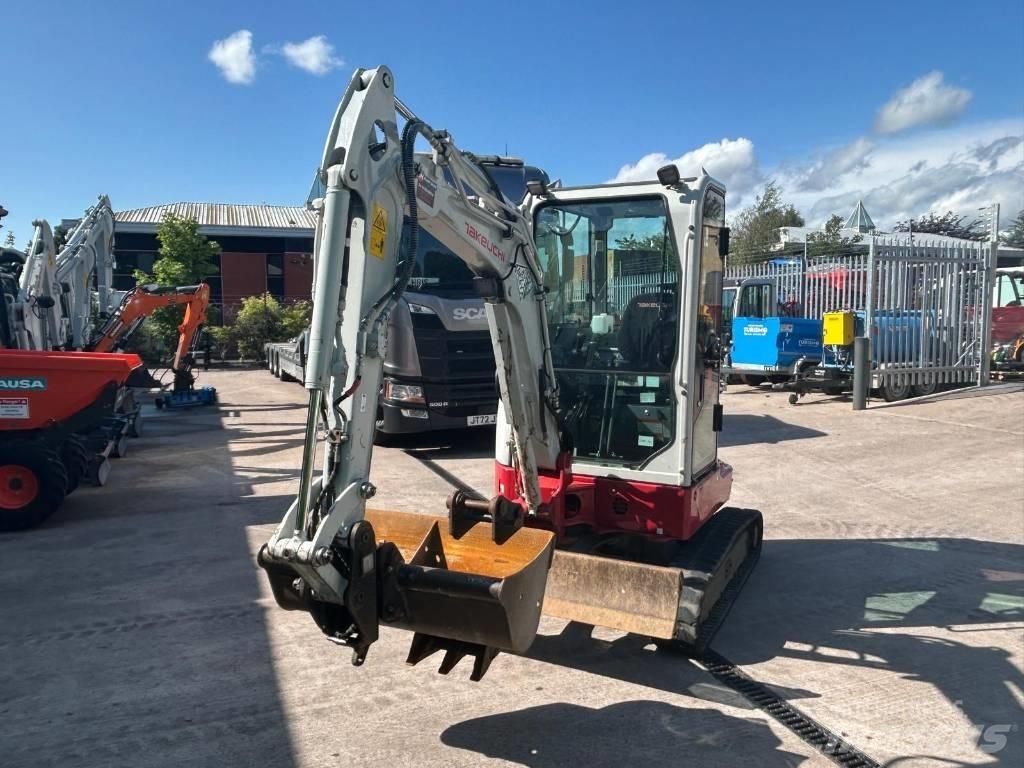 Takeuchi TB 325 R Mini rýpadla < 7t