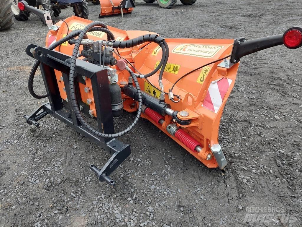 Pronar PUV 1350M Sněžné pluhy, přední sněhové radlice