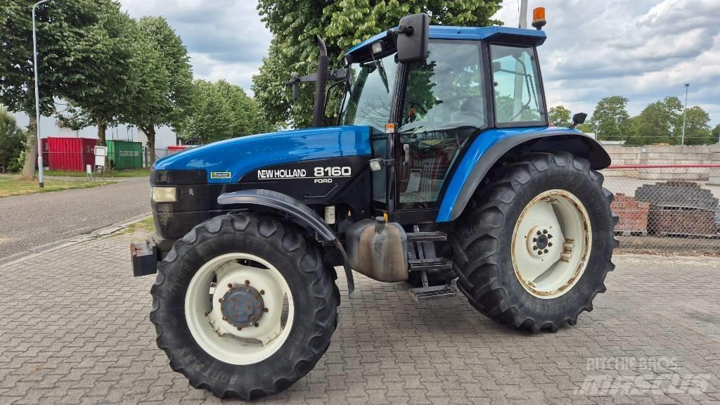New Holland 8160 RC Traktory