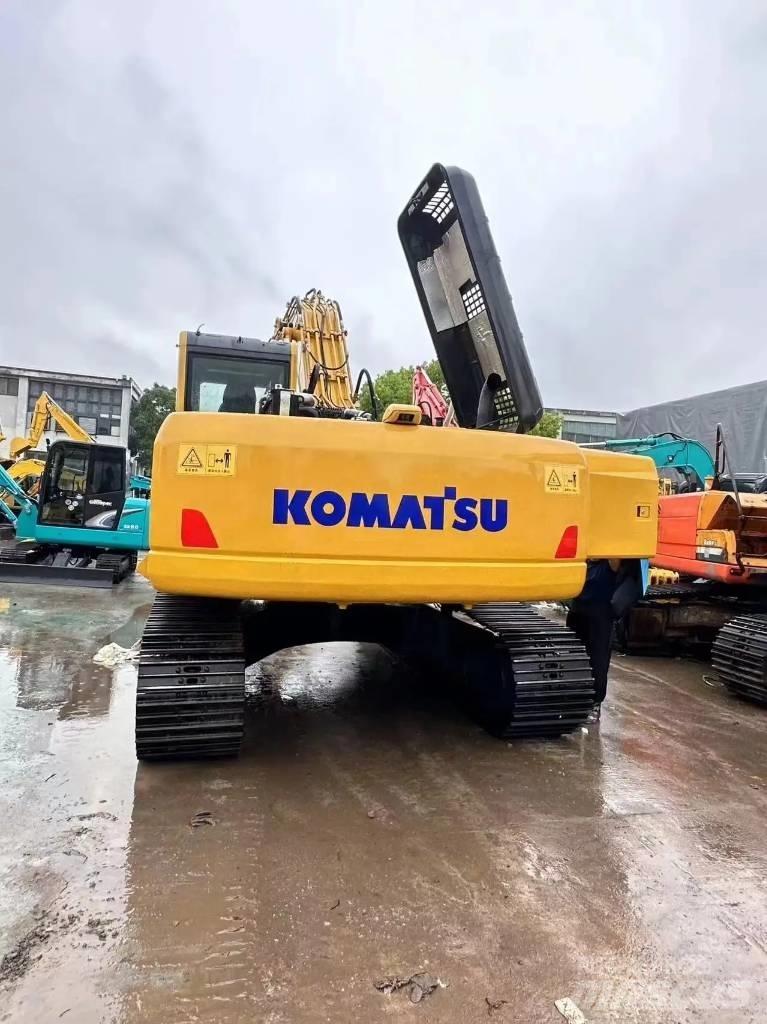 Komatsu PC200-8 Pásová rýpadla