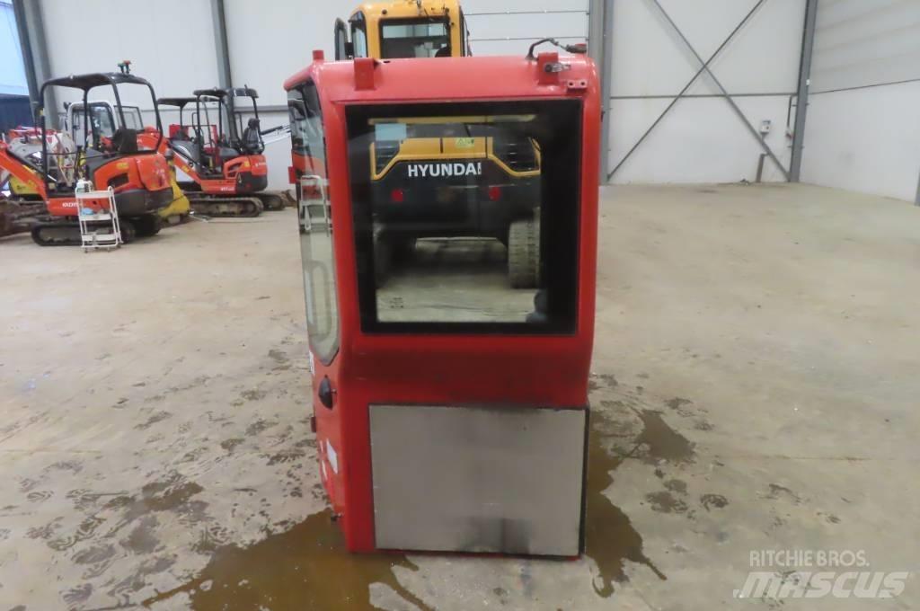 Volvo ECR 88 Kabiny a interiér