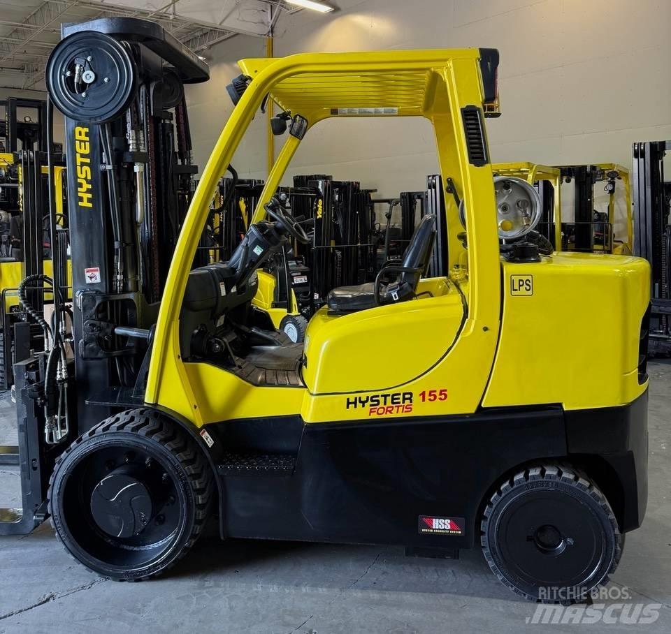 Hyster S 155 FT Další