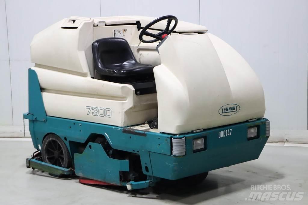 Tennant 7300E Zametací stroje