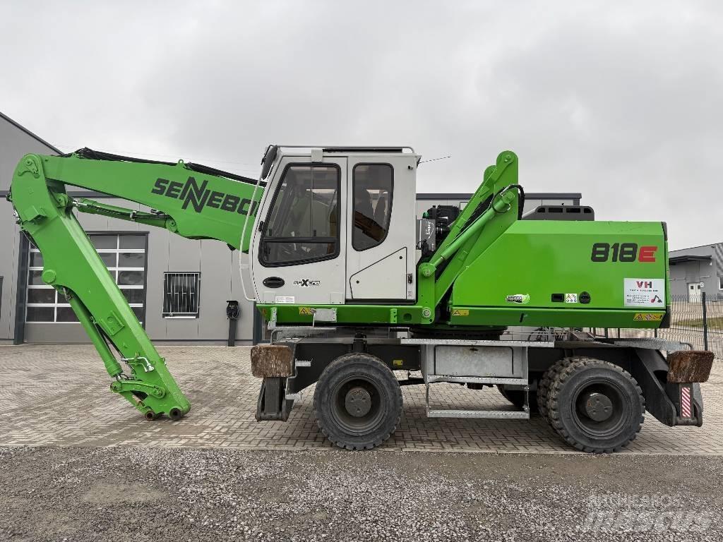 Sennebogen 818 E Stroje pro manipulaci s odpadem