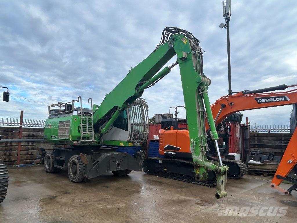 Sennebogen 818 Stroje pro manipulaci s odpadem