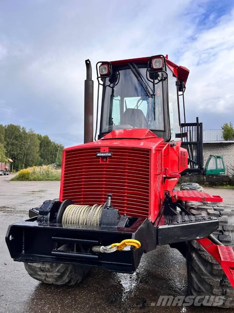 Komatsu 840 TX Vyvážecí traktory