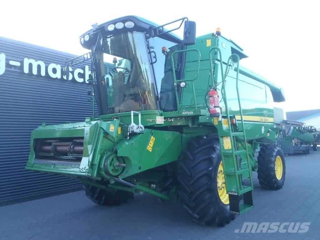 John Deere T670 Sklízecí mlátičky