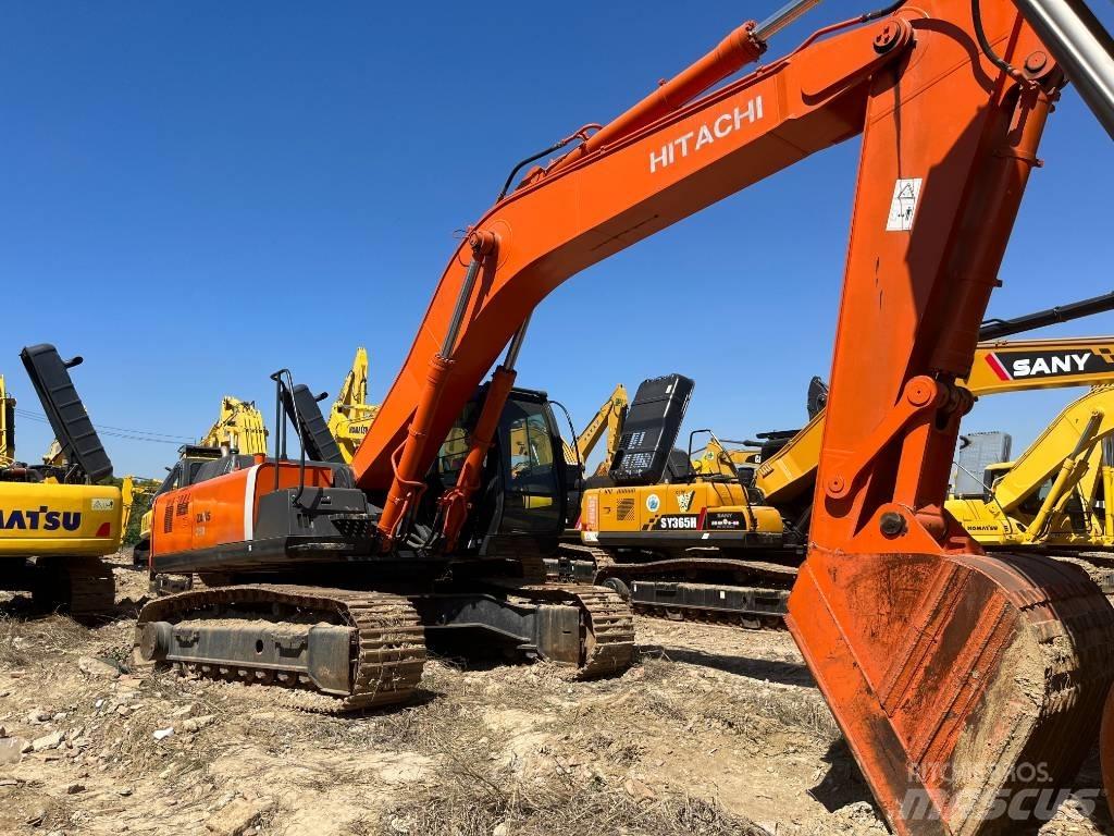 Hitachi ZX 350 Pásová rýpadla