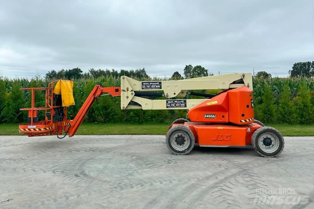 JLG E 450 AJ Kloubové plošiny