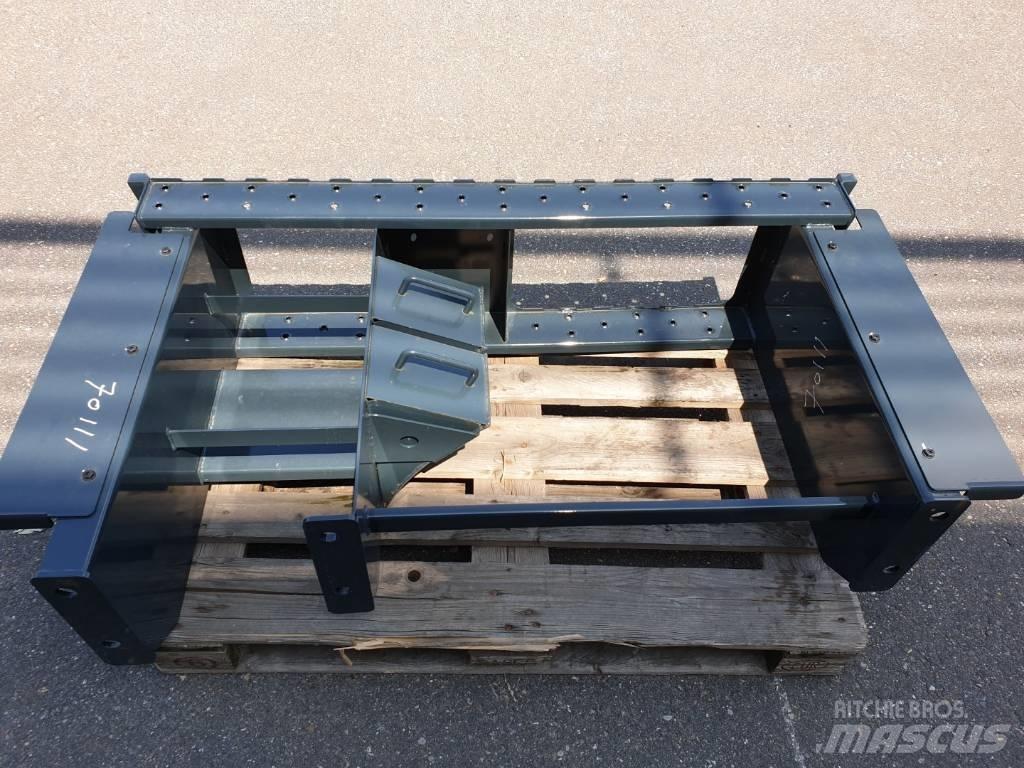 Hyundai Steps - HW140 Podvozky a zavěšení kol