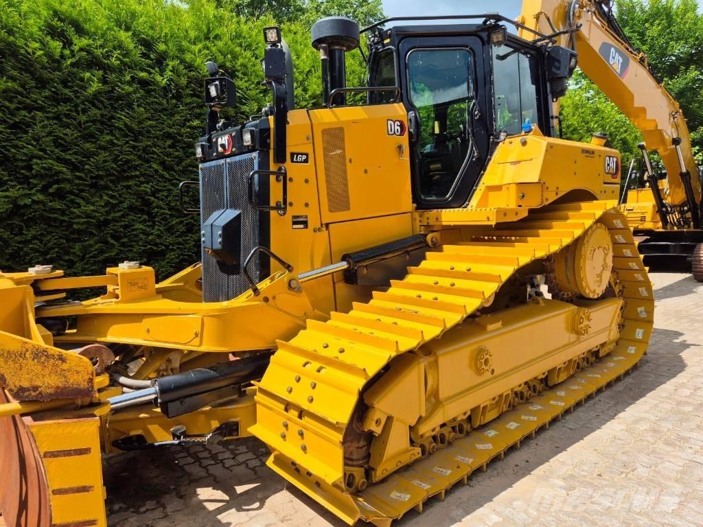 CAT D 6 LGP Pásové dozery