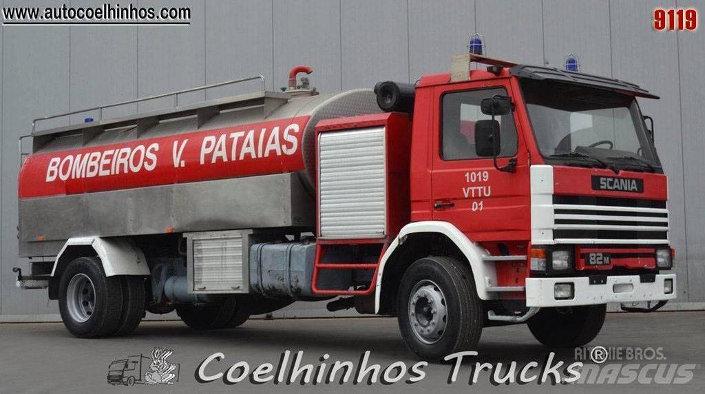 Scania 82M Cisternové vozy