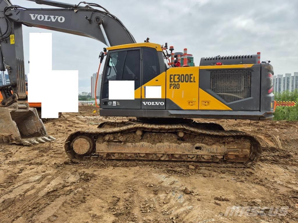 Volvo EC 300 EL Pásová rýpadla