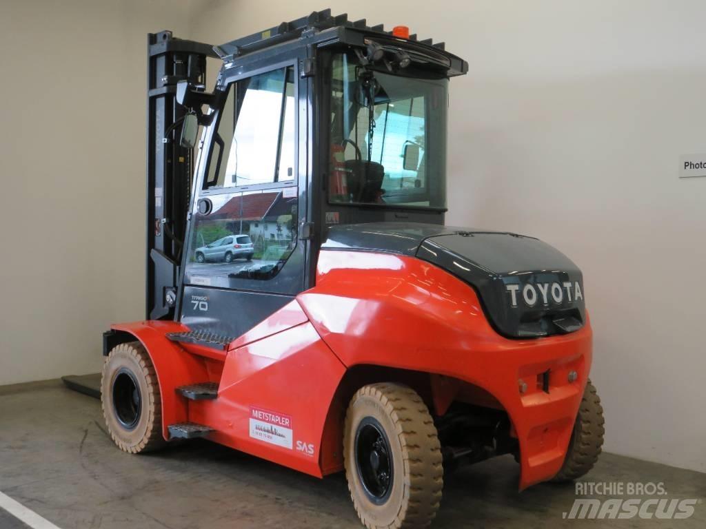 Toyota 9FBM70T Akumulátorové vozíky