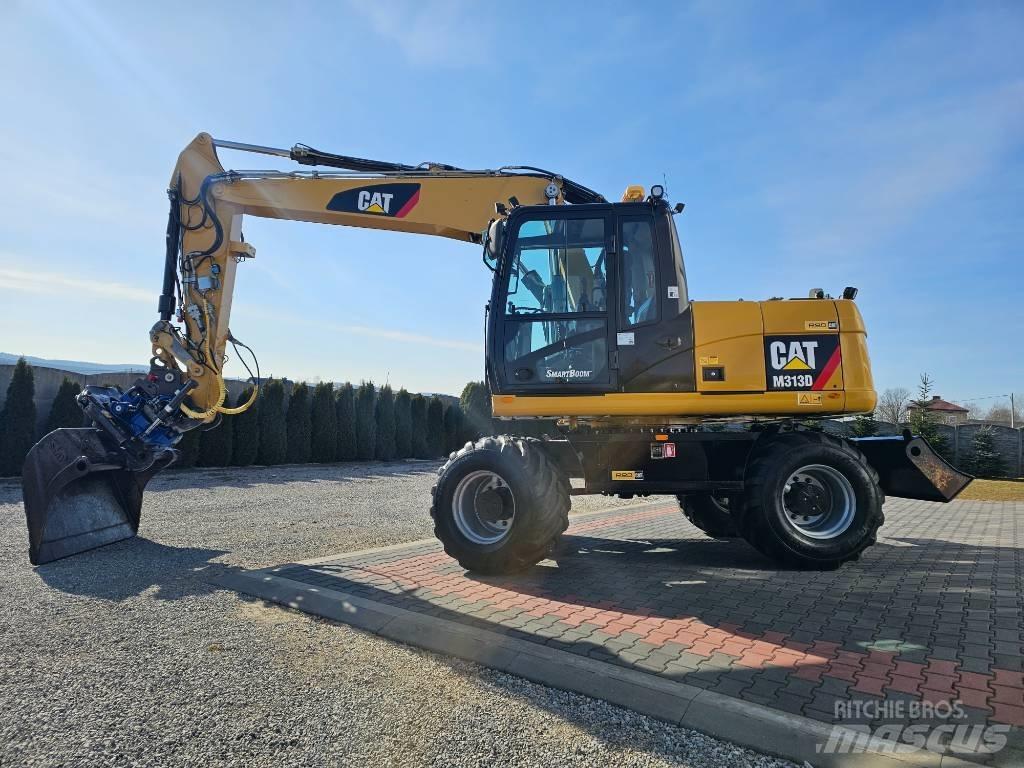 CAT 313 D Kolová rýpadla