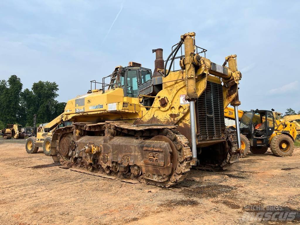 Komatsu D 575 A-3 Pásové dozery