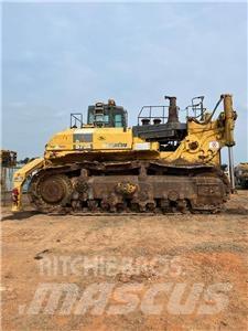 Komatsu D 575 A-3 Pásové dozery