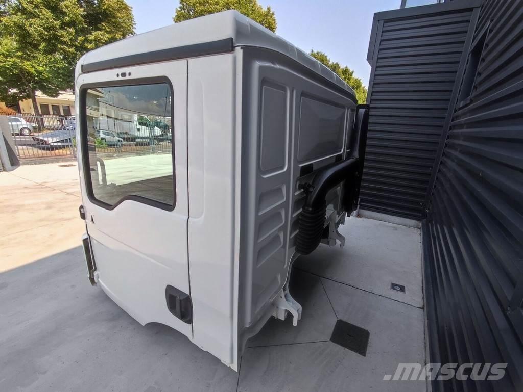 MAN DAY CAB Kabiny a interiér