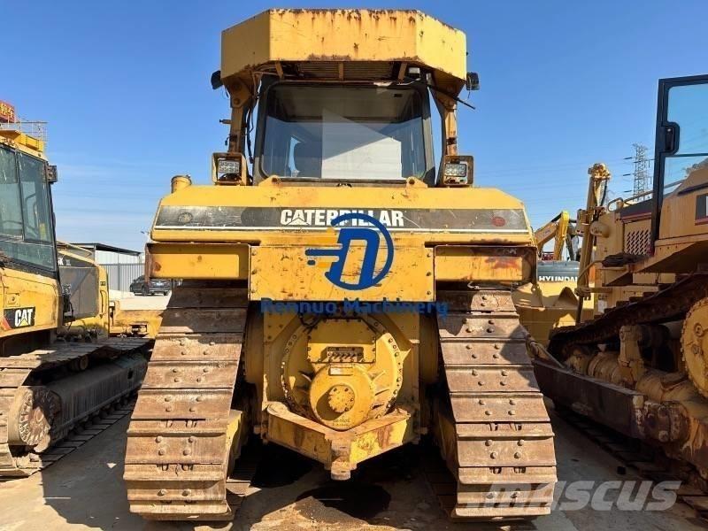 CAT D 6 R Pásové dozery