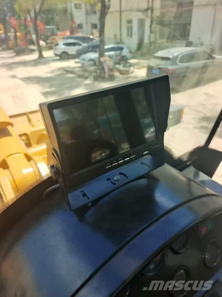 CAT 966 H Kolové nakladače