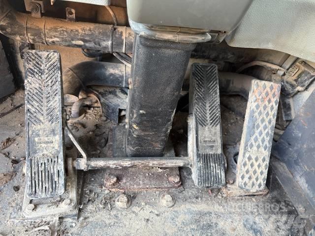 Doosan DL 400 Kolové nakladače