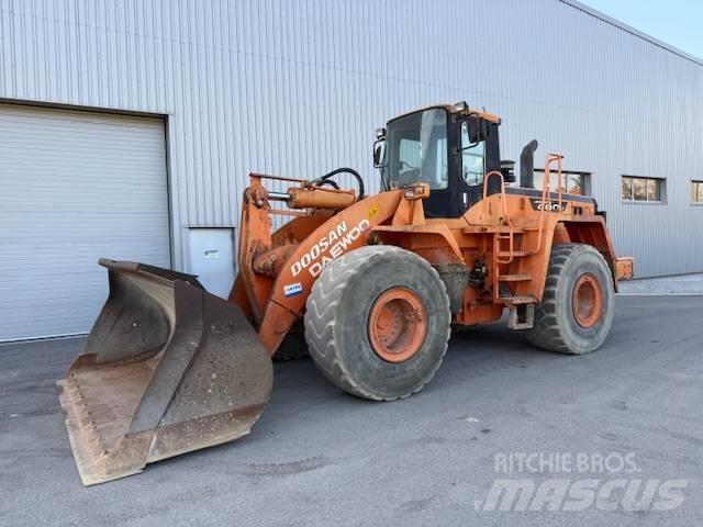 Doosan DL 400 Kolové nakladače