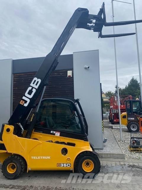 JCB TLT 35 D Teleskopické manipulátory