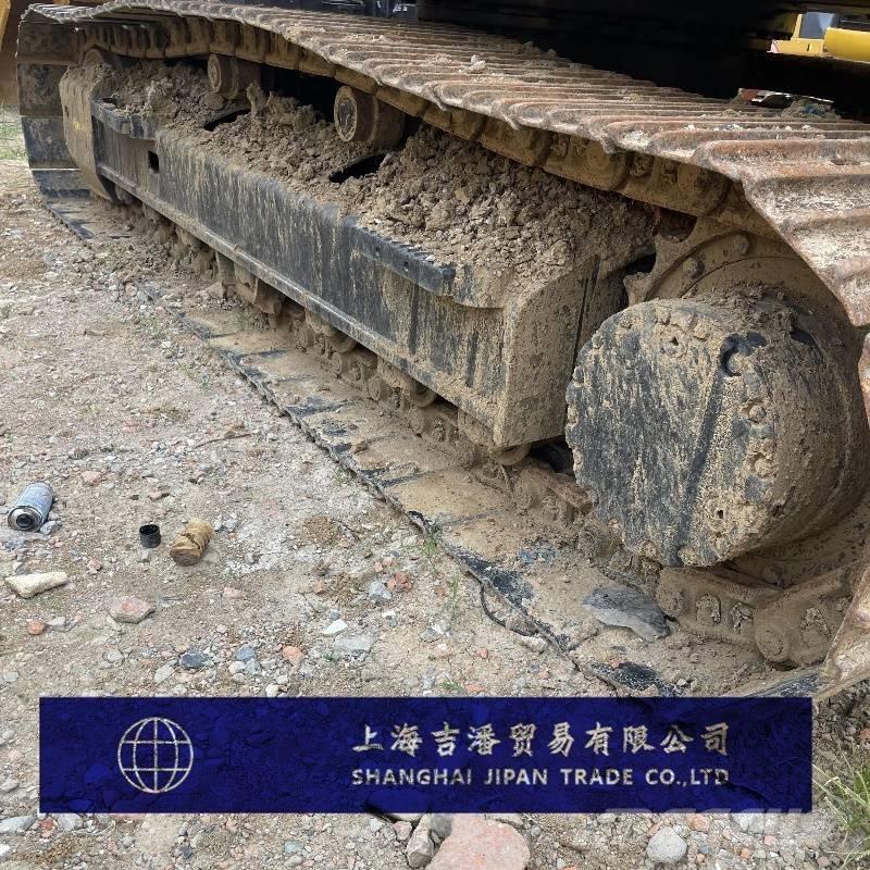 CAT 315 D Midi rýpadla 7t - 12t