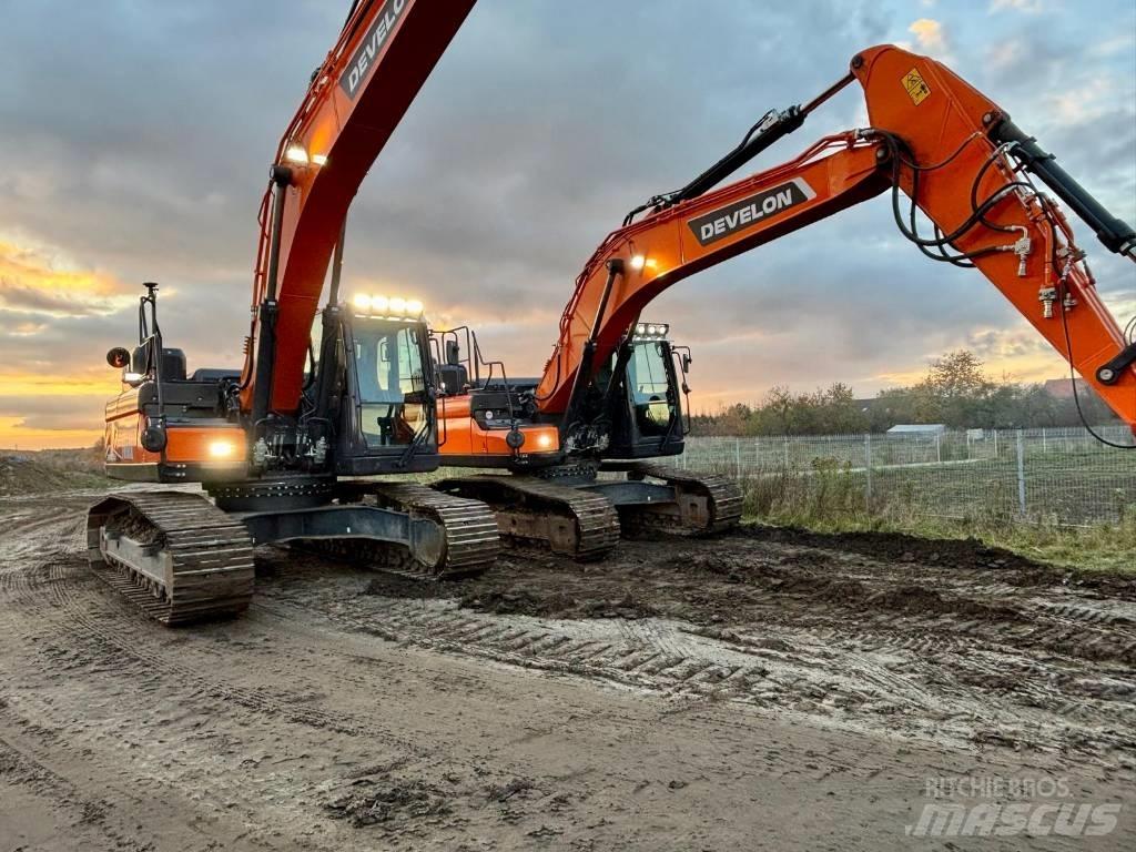 Doosan DX 255 Pásová rýpadla