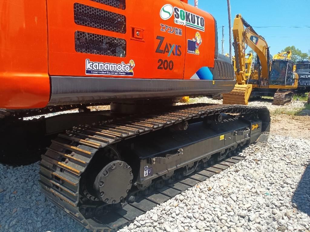 Hitachi ZX 200 Midi rýpadla 7t - 12t