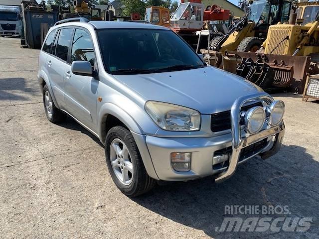 Toyota RAV-4 Osobní vozy