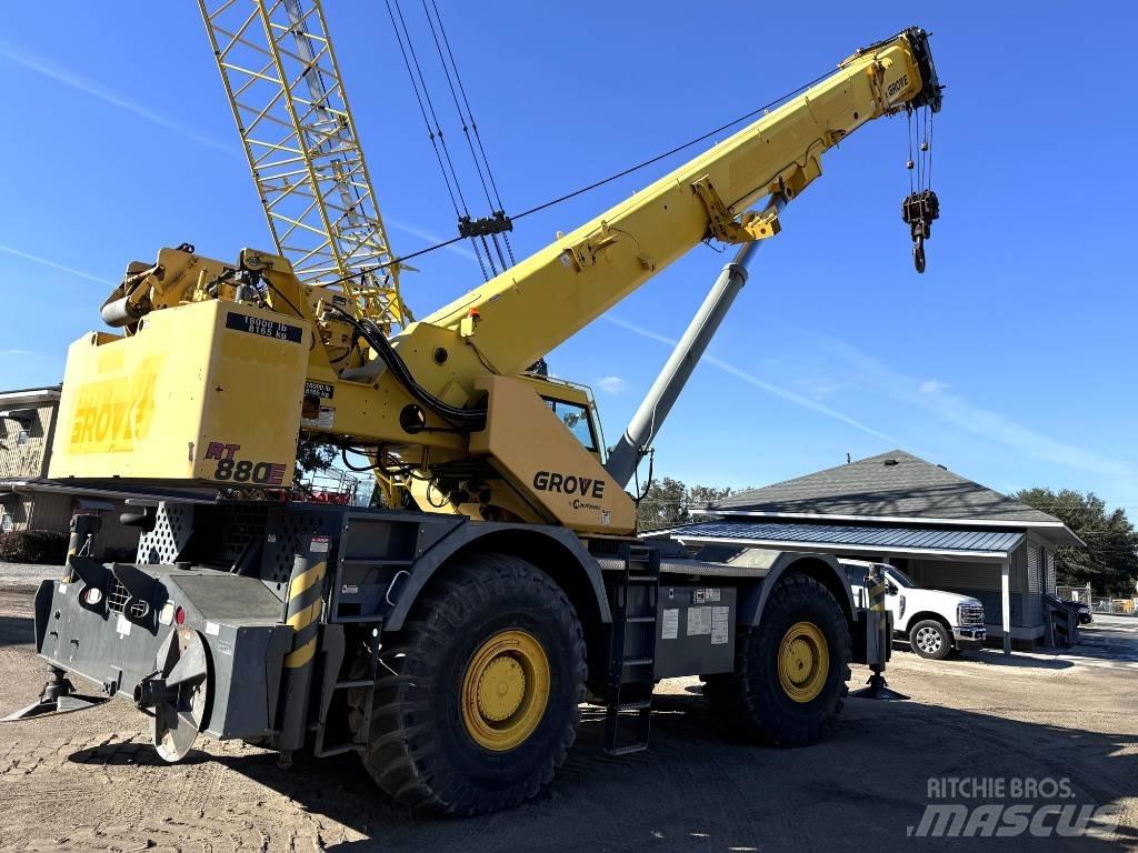 Grove RT 880 E Jeřáby pro těžký terén